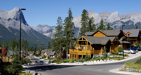 Canmore recreational property prices up 6%
