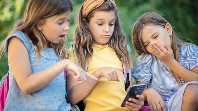 It’s back-to-school time! So, where’s the social media education?